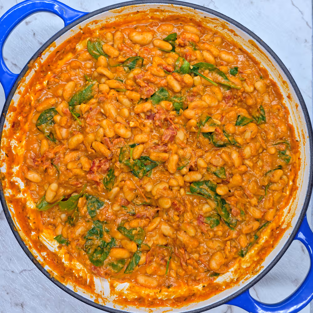  Add a squeeze of lemon juice and baby spinach leaves, stir though until leaves have wilted. 